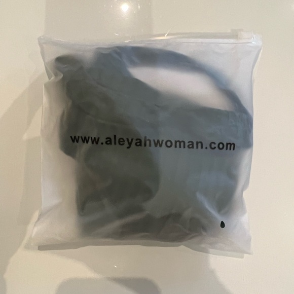 Bikini Aleyah green - Picture 7 of 7